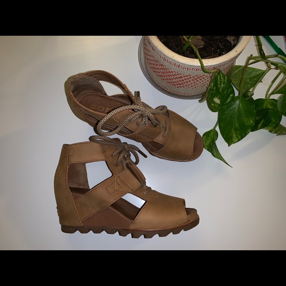 Sorel Joanie Lace Up Wedges
